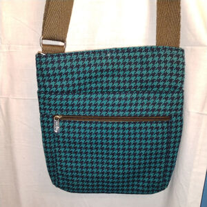 #44 thirty one purse